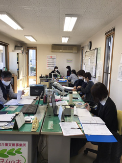 ﾈﾑの木居宅勉強会.JPG